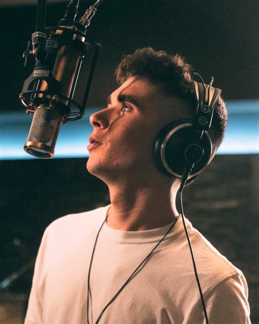 Eurovision 2023: Ο 16χρονος Victor Vernicos θα εκπροσωπήσει την Ελλάδα στον διαγωνισμό