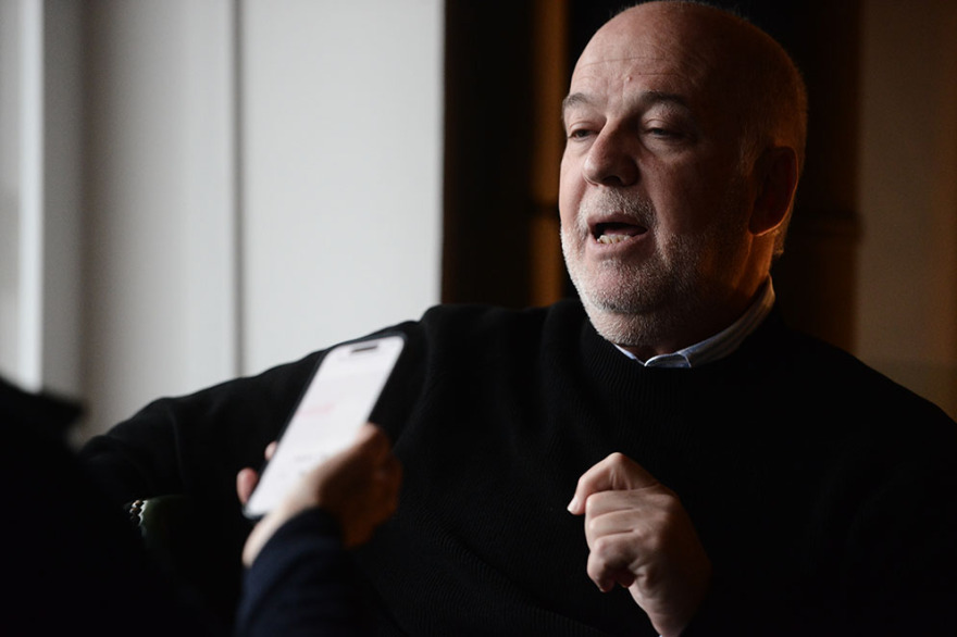 Ο Γιώργος Φλωρίδης στον Δανίκα: «Στις υποκλοπές ο Τσίπρας πήρε την πολιτική μπουκιά του Ανδρουλάκη»