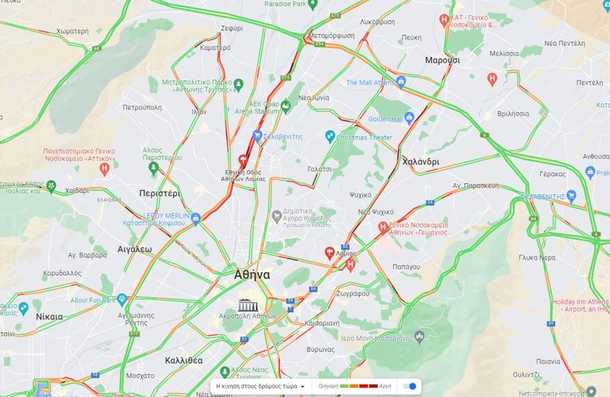Κίνηση: Στις φλόγες φορτηγό κοντά στη Μαλακάσα - Καθυστερήσεις στην κυκλοφορία 