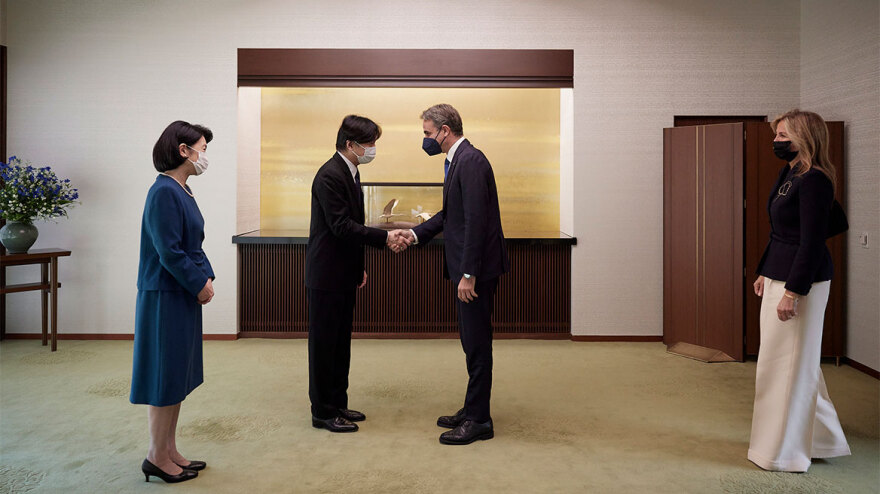 Κυριάκος Μητσοτάκης - Μαρέβα Γκραμπόφσκι-Μητσοτάκη: Συναντήθηκαν με τον διάδοχο του θρόνου της Ιαπωνίας