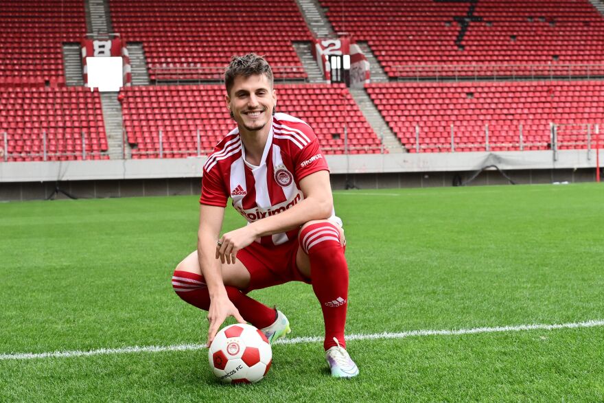  Ολυμπιακός: Ανακοίνωσε τον Σέρχι Κανός 