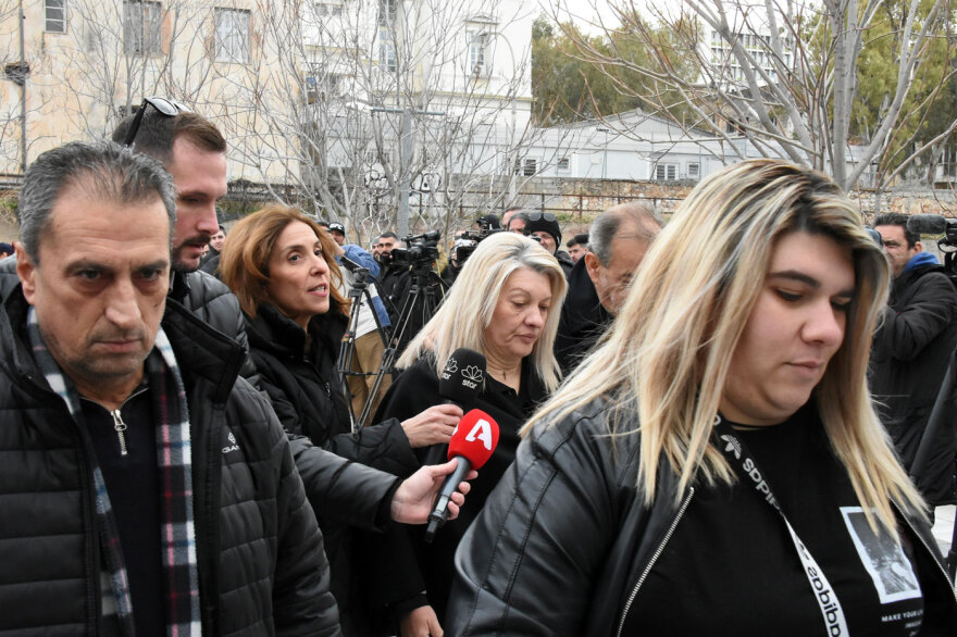 Ρούλα Πισπιρίγκου: Ξεκινά η δίκη για τον θάνατο της Τζωρτζίνας – Αμίλητος ο Μάνος Δασκαλάκης