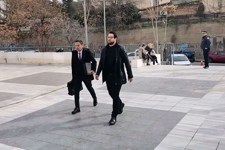 Ρούλα Πισπιρίγκου: Ξεκινά η δίκη για τον θάνατο της Τζωρτζίνας – Αμίλητος ο Μάνος Δασκαλάκης