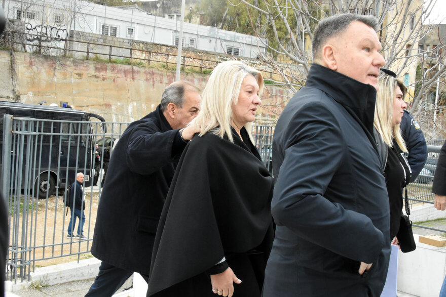 Ρούλα Πισπιρίγκου: Ξεκινά η δίκη για τον θάνατο της Τζωρτζίνας – Αμίλητος ο Μάνος Δασκαλάκης