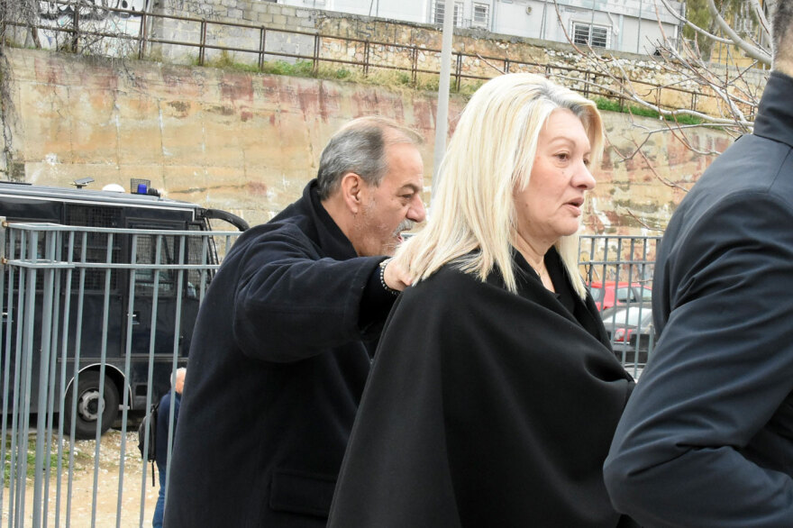 Ρούλα Πισπιρίγκου: Ξεκινά η δίκη για τον θάνατο της Τζωρτζίνας – Αμίλητος ο Μάνος Δασκαλάκης