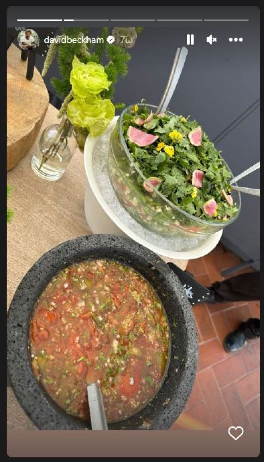 O Ντέιβιντ Μπέκαμ έφαγε έντομα στο Μεξικό - Φωτογραφίες