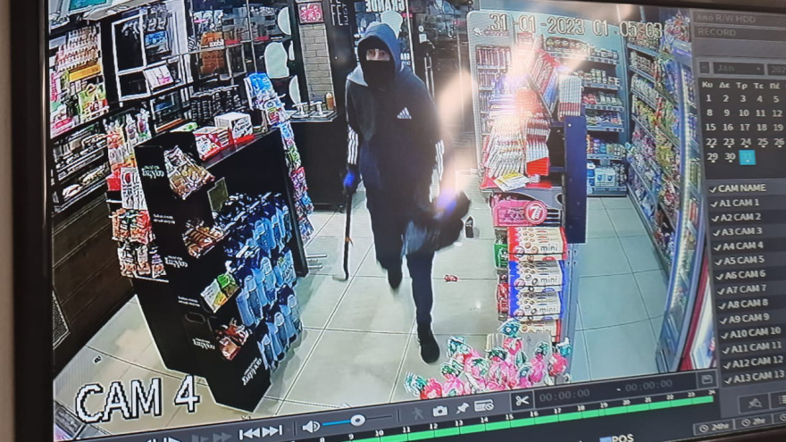 Θεσσαλονίκη - Βίντεο-ντοκουμέντο: Ένοπλη ληστεία σε κατάστημα take away με λεία 2.500 ευρώ