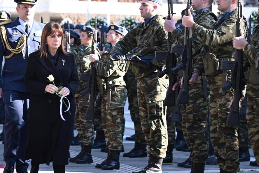 Πτώση Phantom F-4: Θρήνος στην κηδεία του υποσμηναγού Μάριου - Μιχαήλ Τουρούτσικα - Δείτε βίντεο