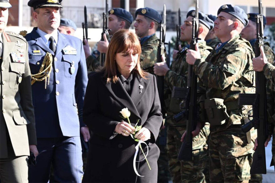 Πτώση Phantom F-4: Θρήνος στην κηδεία του υποσμηναγού Μάριου - Μιχαήλ Τουρούτσικα - Δείτε βίντεο