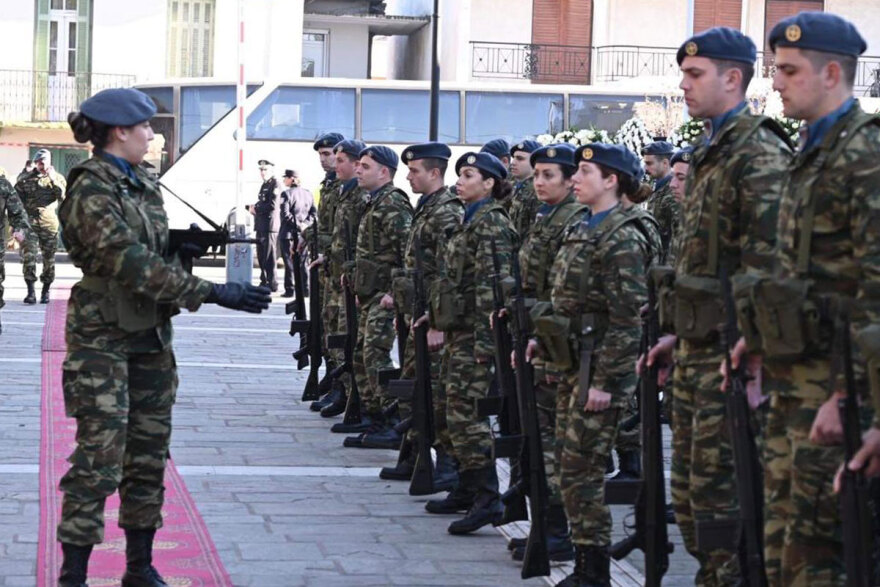 Πτώση Phantom F-4: Θρήνος στην κηδεία του υποσμηναγού Μάριου - Μιχαήλ Τουρούτσικα - Δείτε βίντεο