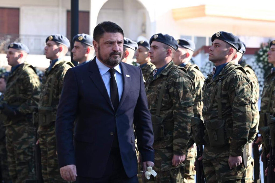 Πτώση Phantom F-4: Θρήνος στην κηδεία του υποσμηναγού Μάριου - Μιχαήλ Τουρούτσικα - Δείτε βίντεο