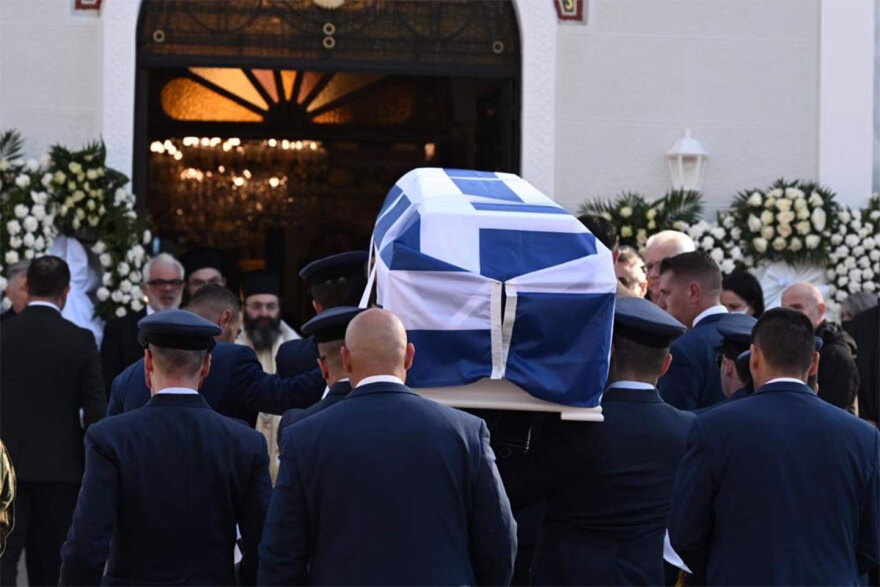 Πτώση Phantom F-4: Θρήνος στην κηδεία του υποσμηναγού Μάριου - Μιχαήλ Τουρούτσικα - Δείτε βίντεο