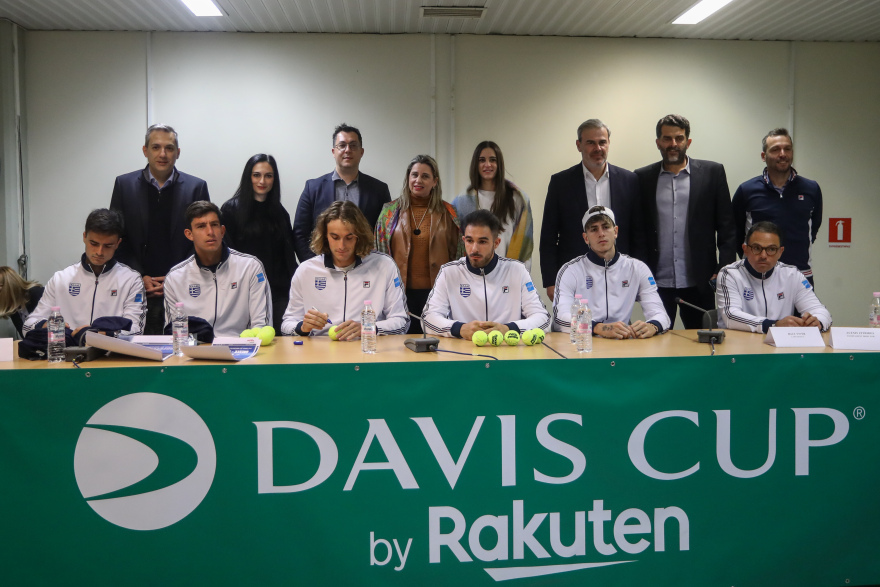 Τσιτσιπάς: «Όνειρο μου να κερδίσουμε τα επόμενα χρόνια το Davis Cup»