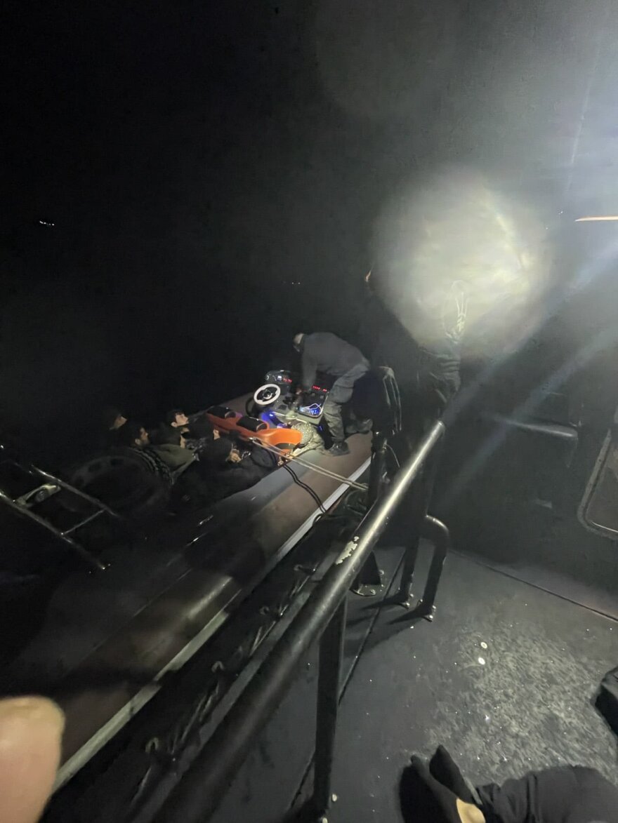 Βίντεο: Η καταδίωξη των Τούρκων διακινητών που μετέφεραν μετανάστες έξω από την Κω