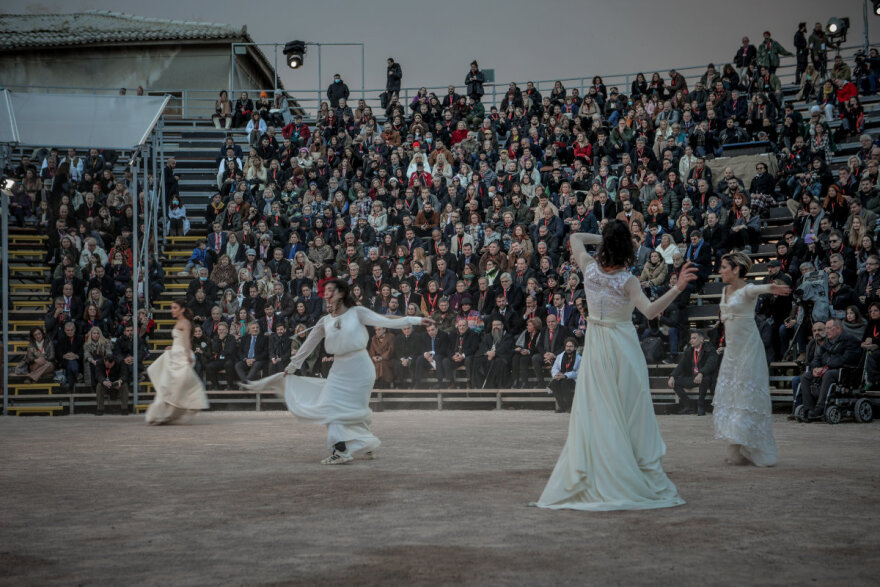 Ελευσίνα: Η φαντασμαγορική τελετή έναρξης της Πολιτιστικής Πρωτεύουσας της Ευρώπης - Δείτε βίντεο και φωτογραφίες