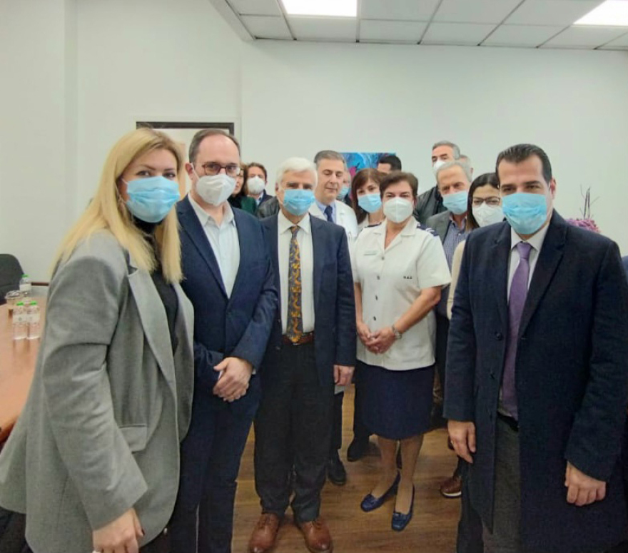 Επίσκεψη Πλεύρη στον «Άγιο Σάββα» - «Η πρόληψη σώζει»