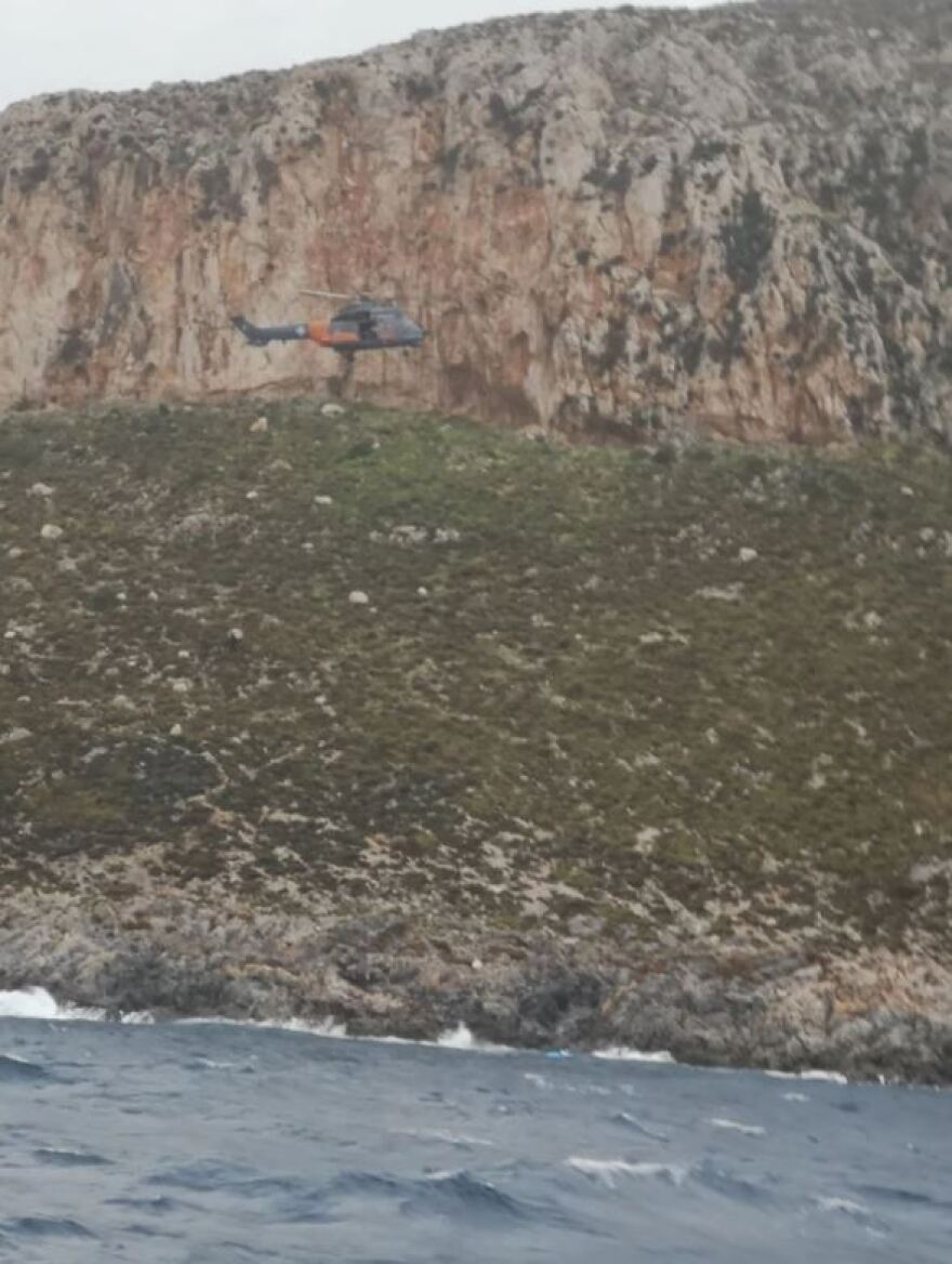 Τραγωδία στη Λέρο με πέντε ανήλικους νεκρούς από ναυάγιο με μετανάστες