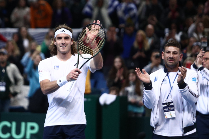 Davis Cup, Τσιτσιπάς - Αντράντε 2-0: Ο Στέφανος σφράγισε την ιστορική άνοδο 