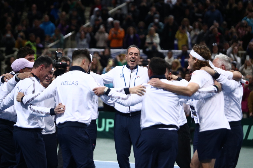 Davis Cup, Τσιτσιπάς - Αντράντε 2-0: Ο Στέφανος σφράγισε την ιστορική άνοδο 