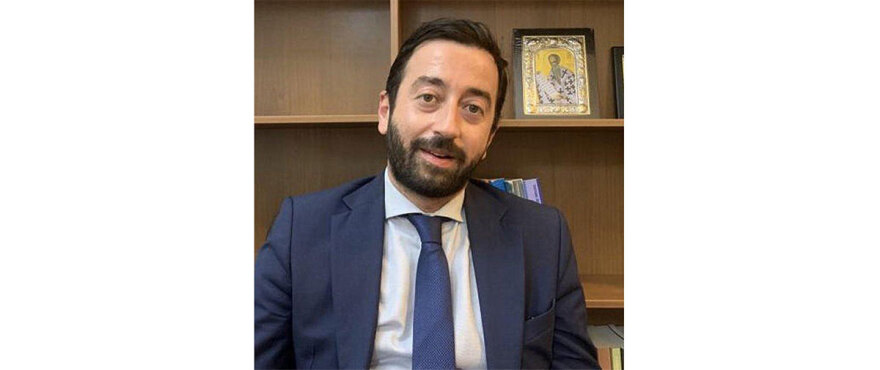 Γλυφάδα: Γνωστός DJ έσπασε στο ξύλο πρώην σύντροφό του σε κλαμπ - Πήγε στην Αστυνομία μέσα στα αίματα