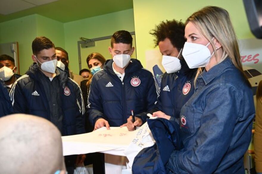 ΠΑΕ Ολυμπιακός: Πρόσφερε και φέτος χαμόγελα στο σύλλογο «Ελπίδα»