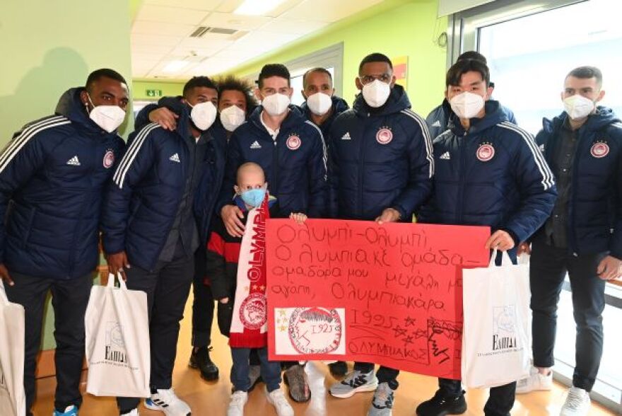 ΠΑΕ Ολυμπιακός: Πρόσφερε και φέτος χαμόγελα στο σύλλογο «Ελπίδα»