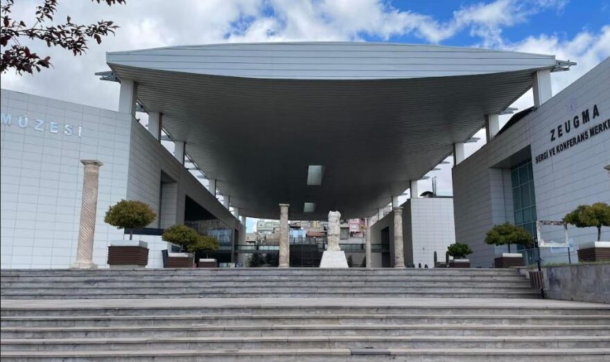 Σεισμός στην Τουρκία: Αγωνία για την ελληνική «Μόνα Λίζα» της Ανατολίας