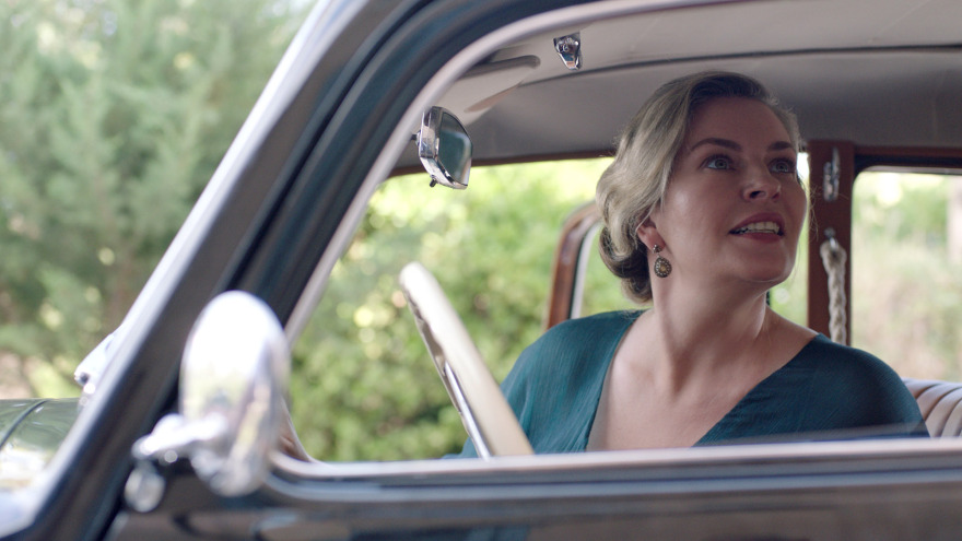 Το βραχιόλι της φωτιάς: Ο Ιωσήφ βγαίνει έξω από την εντατική όπου βρίσκεται η Τσιούμπη