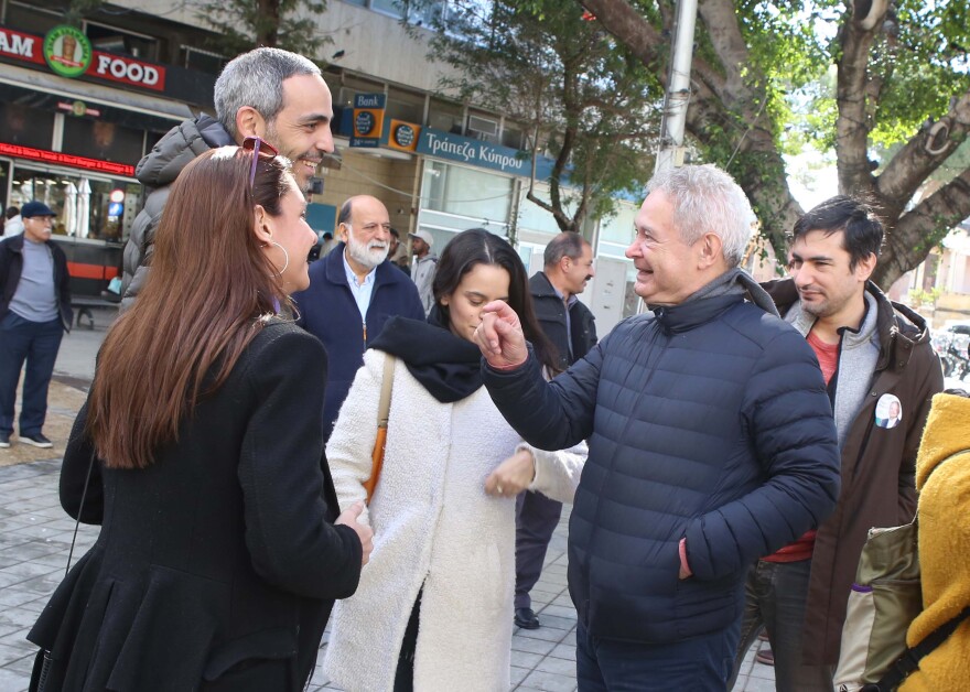 Κύπρος: Ο β' γύρος των προεδρικών εκλογών «τριχοτόμησε» τον ΔΗΣΥ