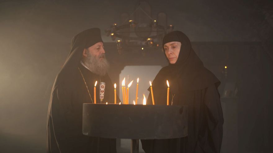 Μαύρο Ρόδο: Ο Πέτρος ετοιμάζει μια έκπληξη στην Ελισάβετ