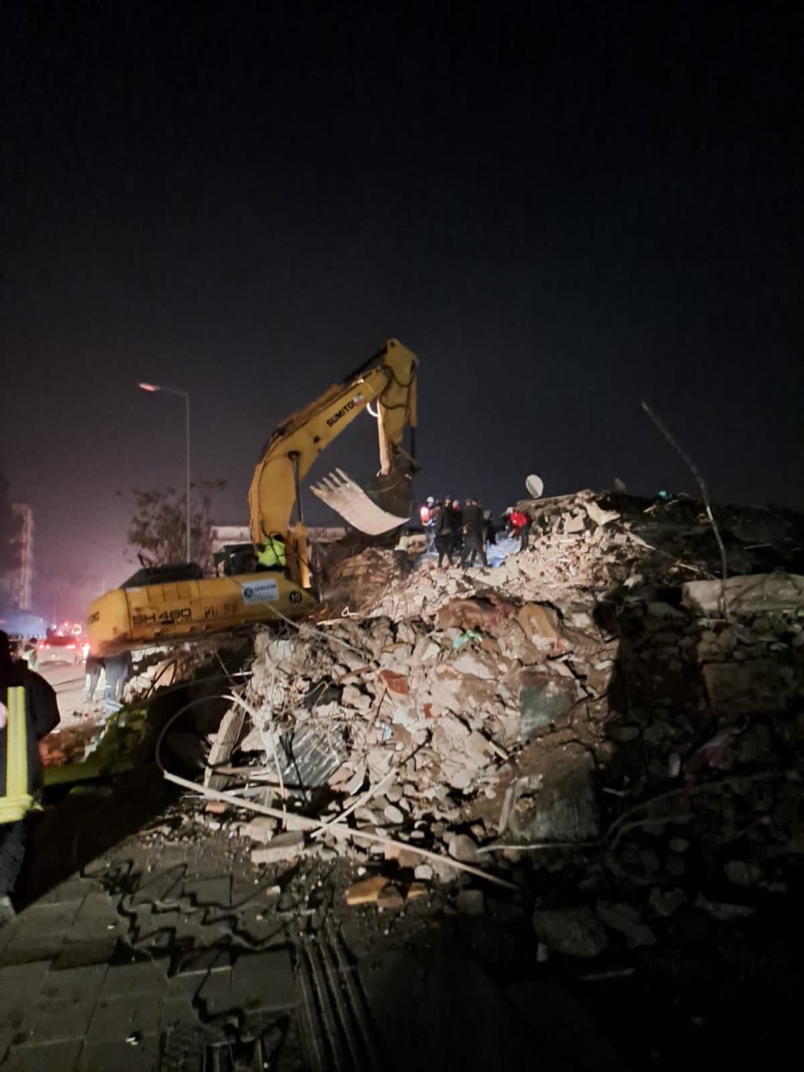 Σεισμός στην Τουρκία - Έλληνας εθελοντής: Εντοπίσαμε νεκρή μία οικογένεια με επτά μέλη, λιγοστεύουν οι ελπίδες για επιζώντες