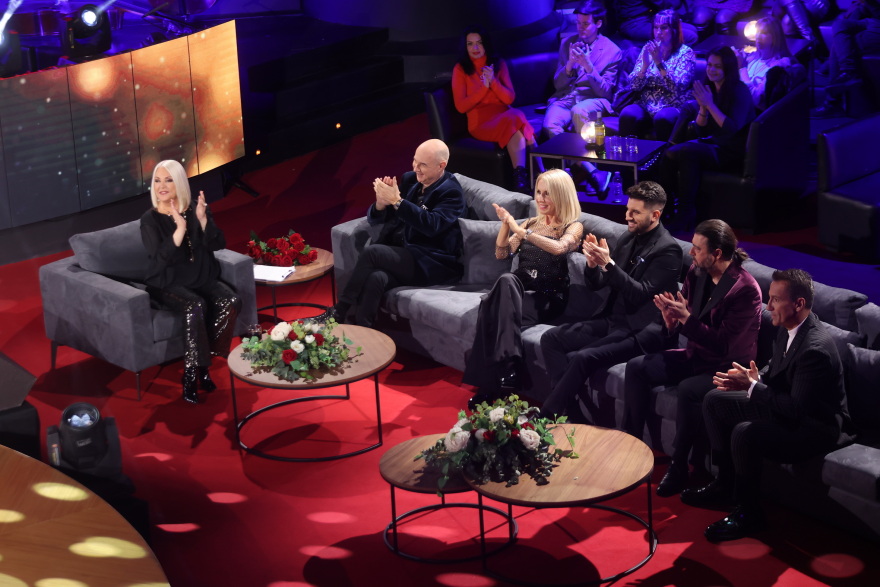 Ο καταξιωμένος στιχουργός Ηλίας Φιλίππου στο «Σπίτι με το MEGA»