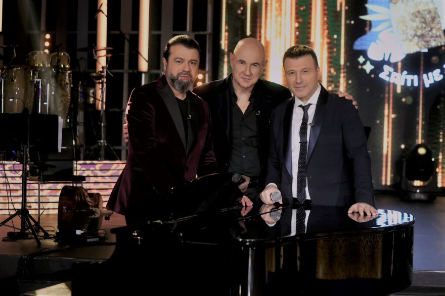 Ο καταξιωμένος στιχουργός Ηλίας Φιλίππου στο «Σπίτι με το MEGA»