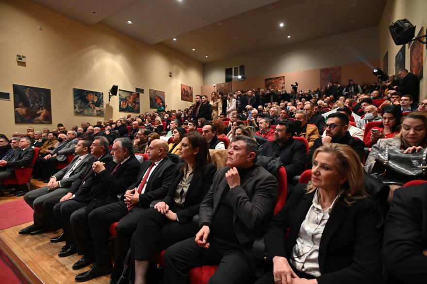 Ανδρουλάκης: «Δεύτερη ευκαιρία αξιοπρέπειας στους αδύναμους δανειολήπτες με διαφανή και αντικειμενικά κριτήρια»