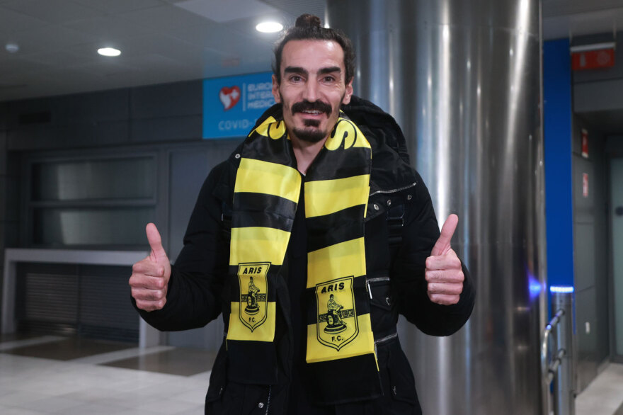 Λάζαρος Χριστοδουλόπουλος: Ο τελευταίος των ρομαντικών θέλει να κλείσει την καριέρα του στον Άρη