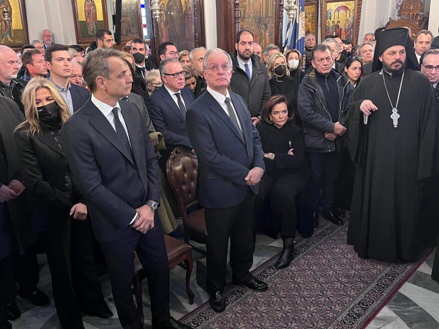 Μανούσος Βολουδάκης: Η Κρήτη τον αποχαιρέτησε - Με Καζαντζάκη το «αντίο» του πρωθυπουργού (βίντεο + φωτό)