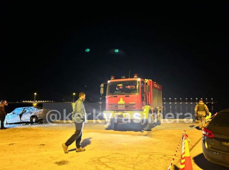 Κέρκυρα: Σε άνδρα ανήκουν τα οστά που βρέθηκαν μέσα στο αυτοκίνητο που ανασύρθηκε από το λιμάνι