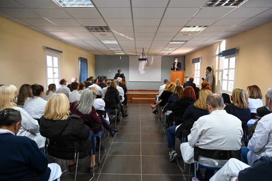 Νέα σελίδα για το «ΕΛΠΙΣ»: Συμφωνία Μπακογιάννη – Πλεύρη για τη διοίκηση του νοσοκομείου