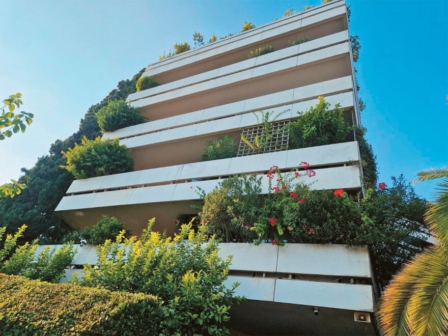 Οικογένεια Λεβέντη - Αλγιαννάκη: Στο «σφυρί» τρία ακόμη ακίνητα για χρέη του γιου