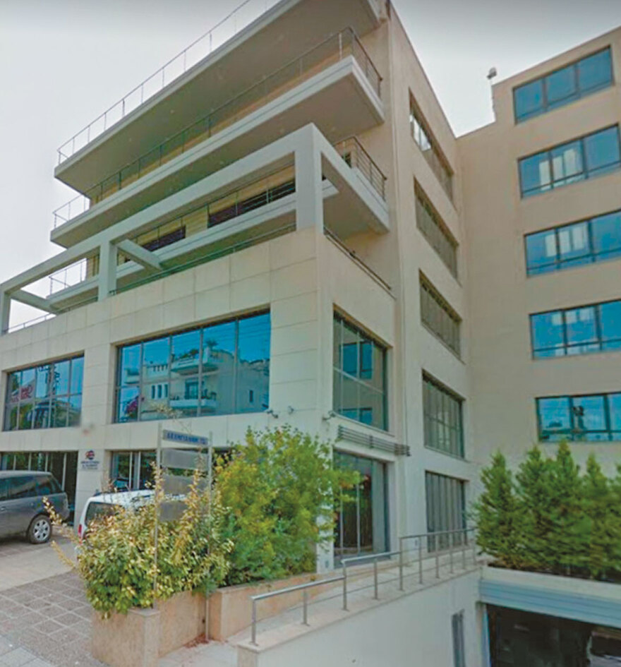 Οικογένεια Λεβέντη - Αλγιαννάκη: Στο «σφυρί» τρία ακόμη ακίνητα για χρέη του γιου