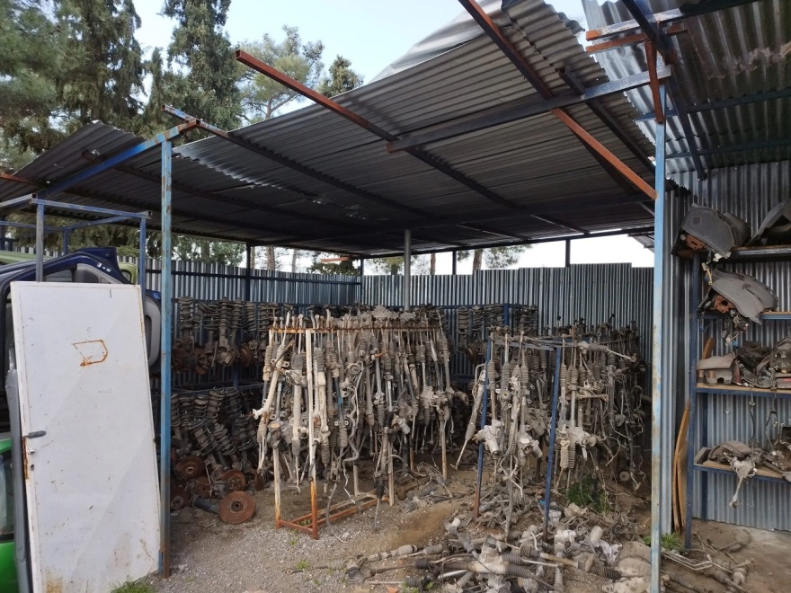 Εξαρθρώθηκε σπείρα που έκλεψε 39 οχήματα - Συνελήφθησαν 4 άτομα