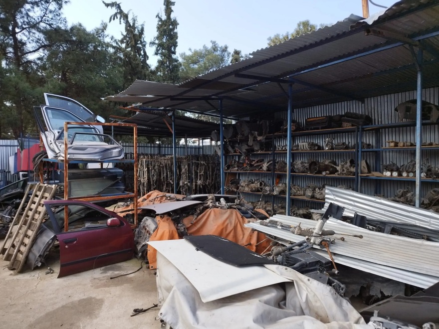 Εξαρθρώθηκε σπείρα που έκλεψε 39 οχήματα - Συνελήφθησαν 4 άτομα