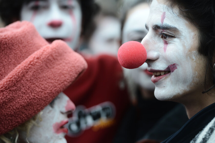 Ολοκληρώθηκε η κινητοποίηση των εκπαιδευτικών στο κέντρο της Αθήνας - Δείτε φωτογραφίες