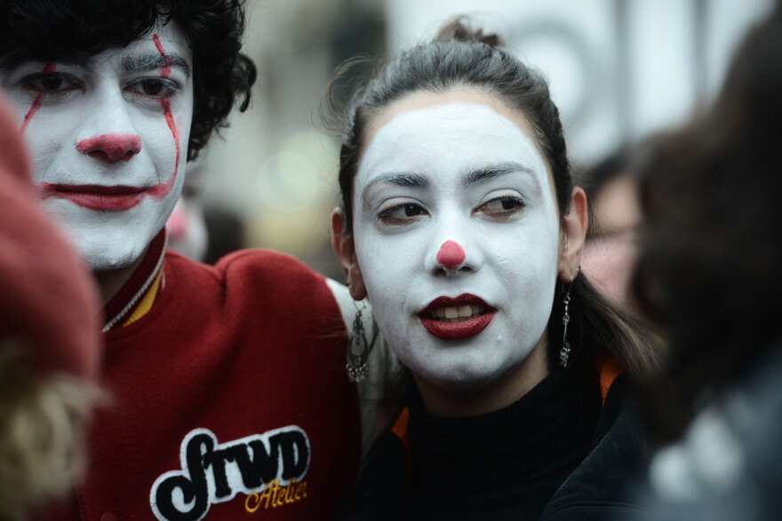 Ολοκληρώθηκε η κινητοποίηση των εκπαιδευτικών στο κέντρο της Αθήνας - Δείτε φωτογραφίες