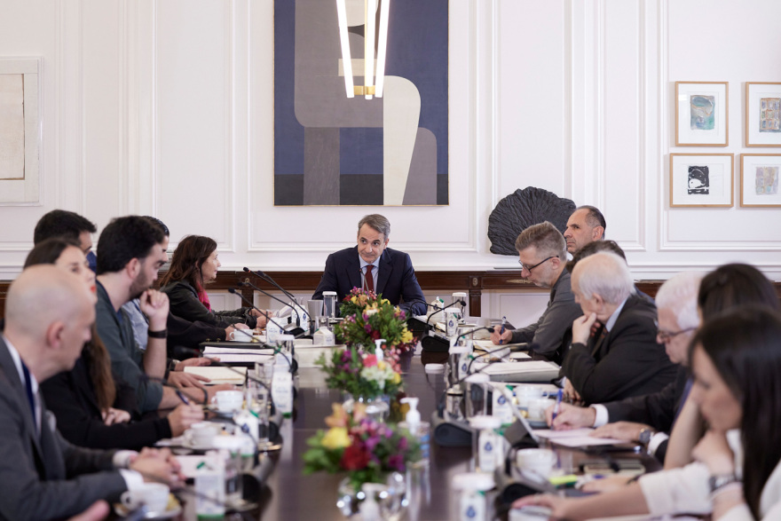 Καλλιτέχνες στον Μητσοτάκη: Συμφωνία για ένταξη στη μισθολογική κατηγορία της «τεχνολογικής εκπαίδευσης»