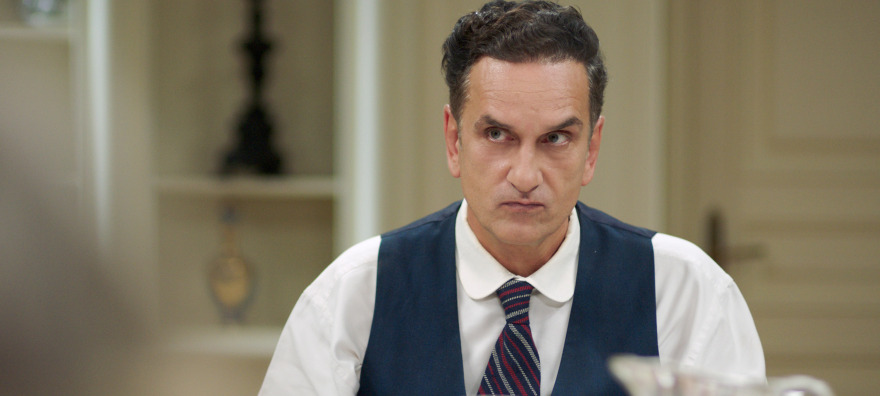 Το βραχιόλι της φωτιάς: Ο απαγορευμένος έρωτας της Ζακλίν κλυδωνίζει την οικογένεια Κοέν