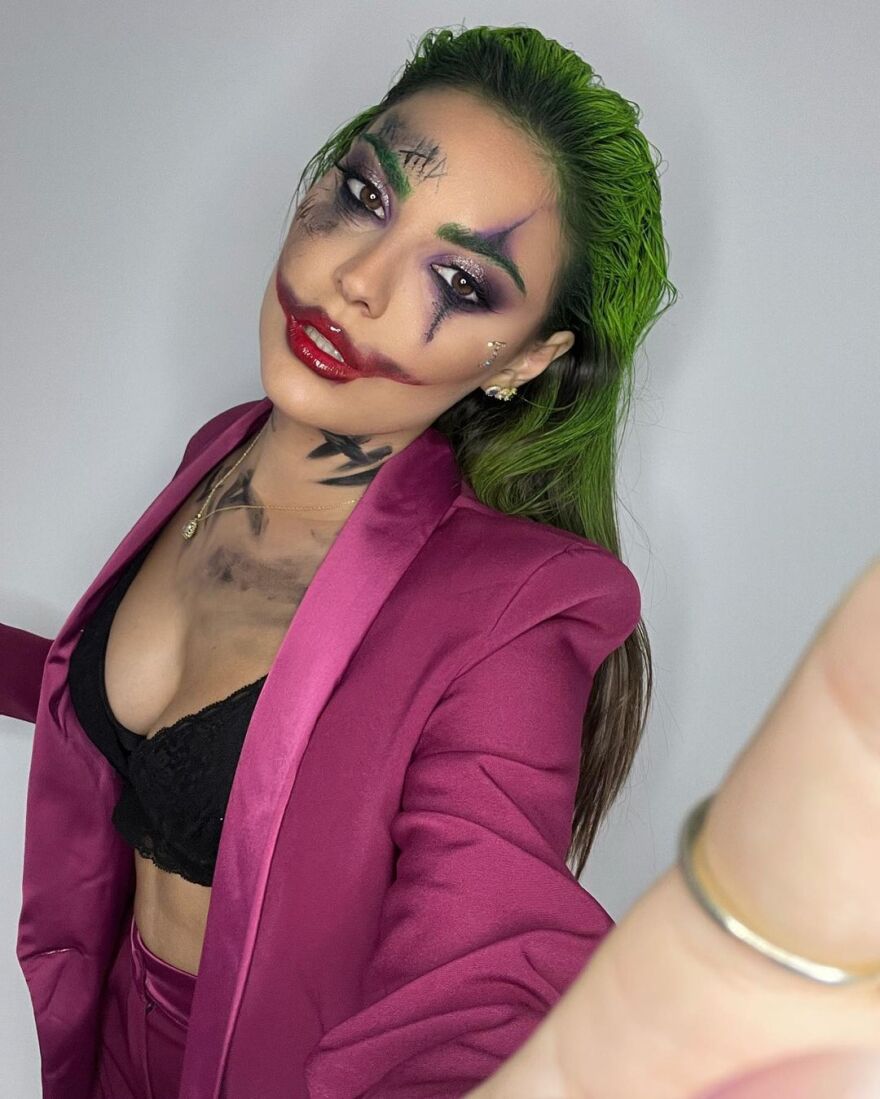 Βρισηίδα Ανδριώτου: Ντύθηκε σέξι Τζόκερ - Δείτε φωτογραφίες