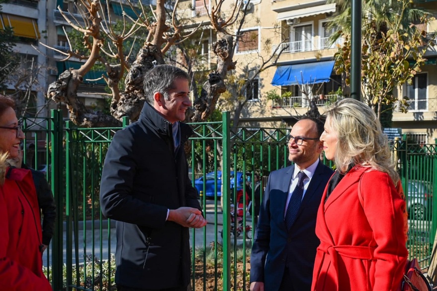 Δήμος Αθηναίων: Ολοκληρώθηκε η ανάπλαση της ιστορικής πλατείας Καλλιγά στα Κάτω Πατήσια