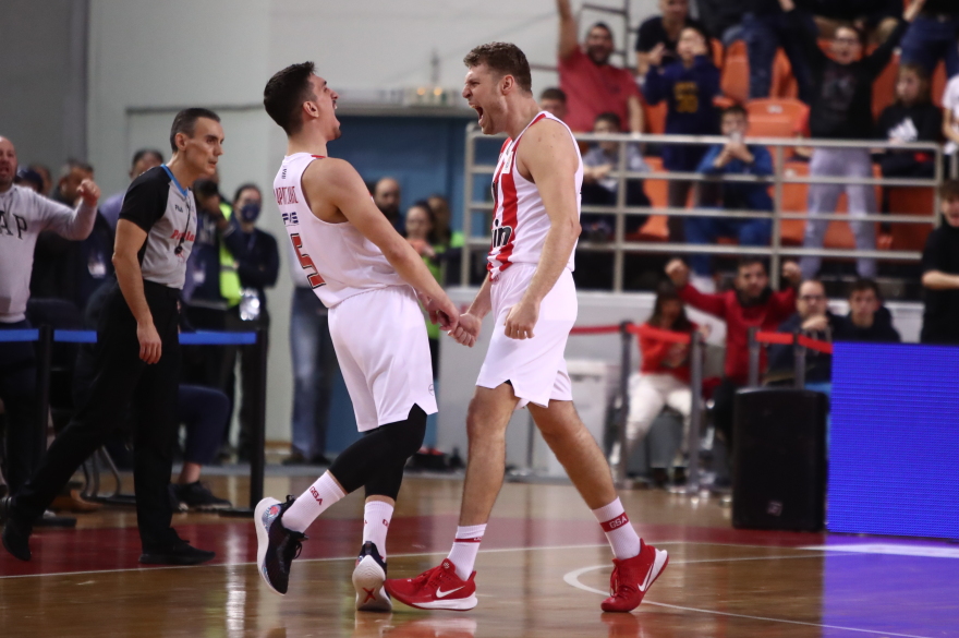 Κύπελλο μπάσκετ, Ολυμπιακός - Παναθηναϊκός 81-65: Εύκολα στον τελικό! 