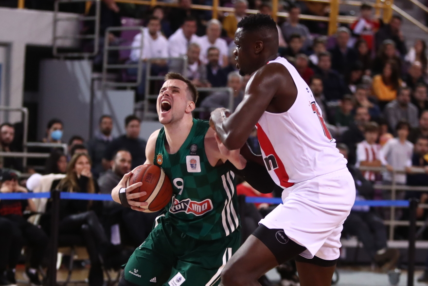 Κύπελλο μπάσκετ, Ολυμπιακός - Παναθηναϊκός 81-65: Εύκολα στον τελικό! 